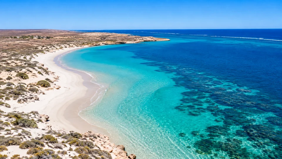 The Ningaloo coastline near Coral Bay in Western Australia