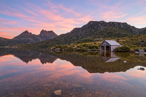 The weathered boat shed on Dove Lake